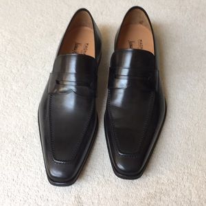 Men’s Black Leather Dress Shoes
